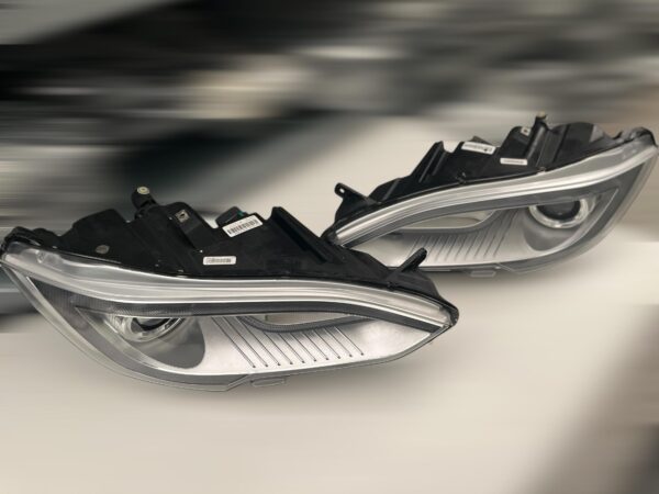 Reflektor TESLA MODEL S GEN I